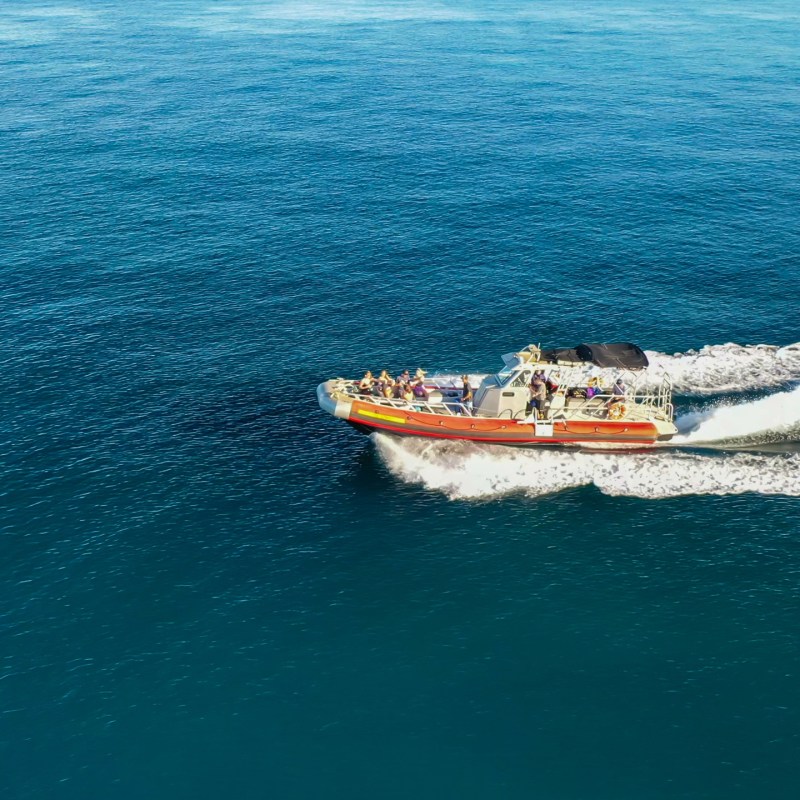 a small boat in a body of water