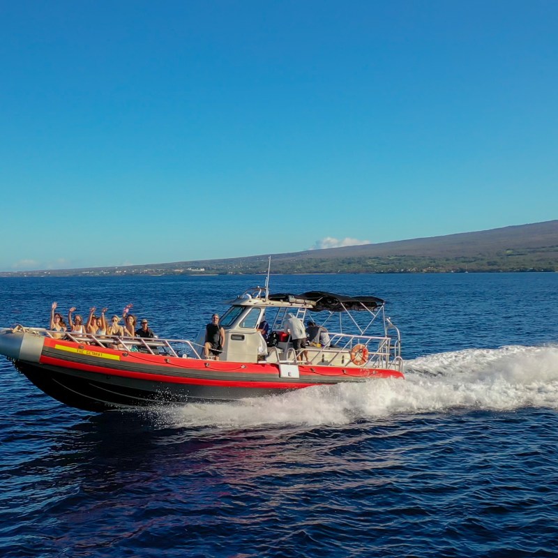 a small boat in a body of water